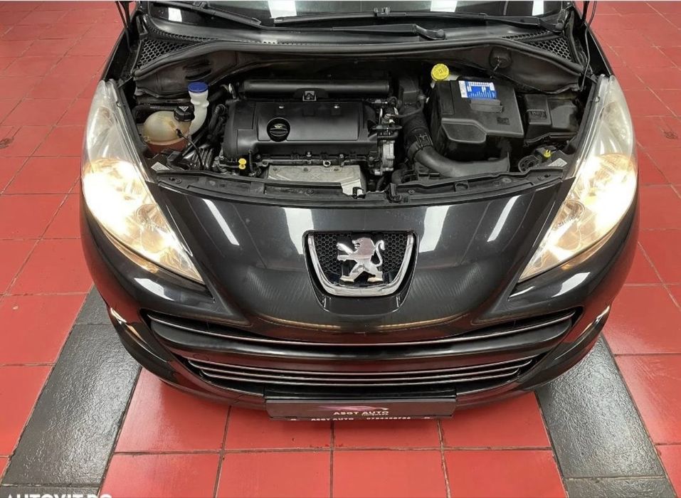 Peugeot 207, 2011,  1,4cm