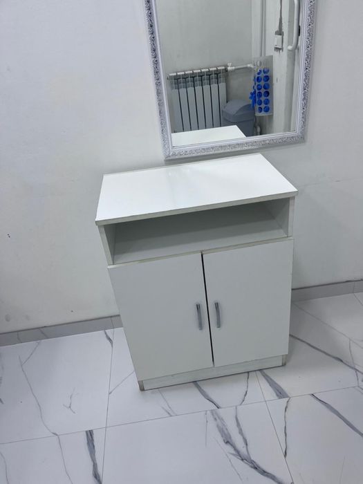 Продается небольшая тумба