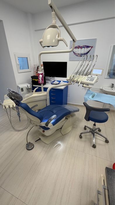 Se vând echipamente stomatologice în stare de funcționare: