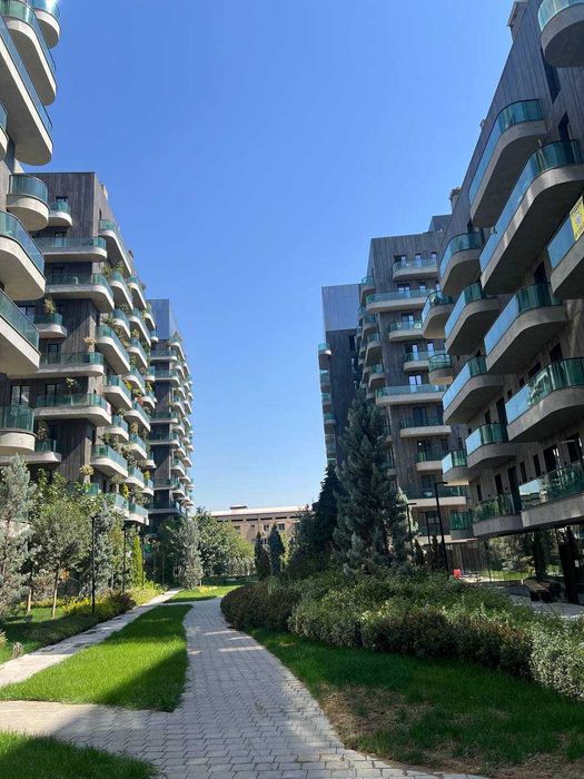 Своя квартира с видом во двор в ЖК Parkwood, 42кв+балкон (коробка)