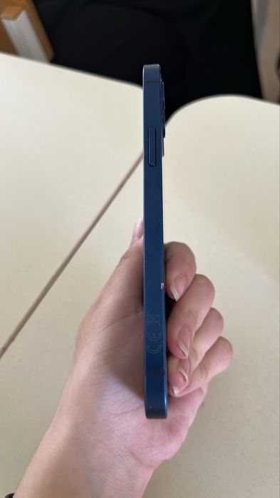 Iphone 12  64 gb