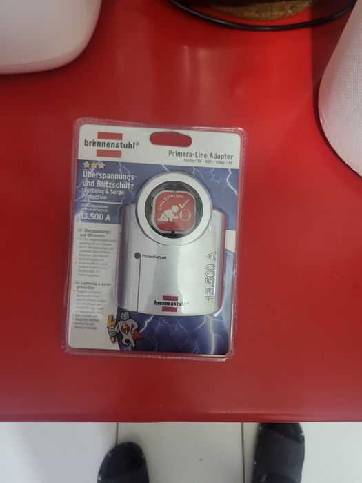 Stabilizatoare  de tensiune