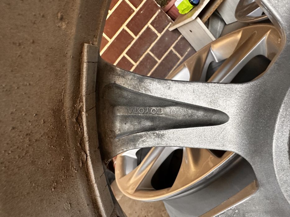 Лексус диск на 18