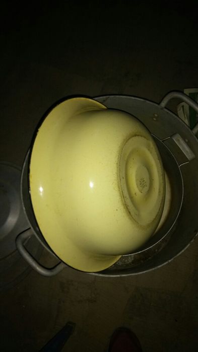 Тазы эмалированные