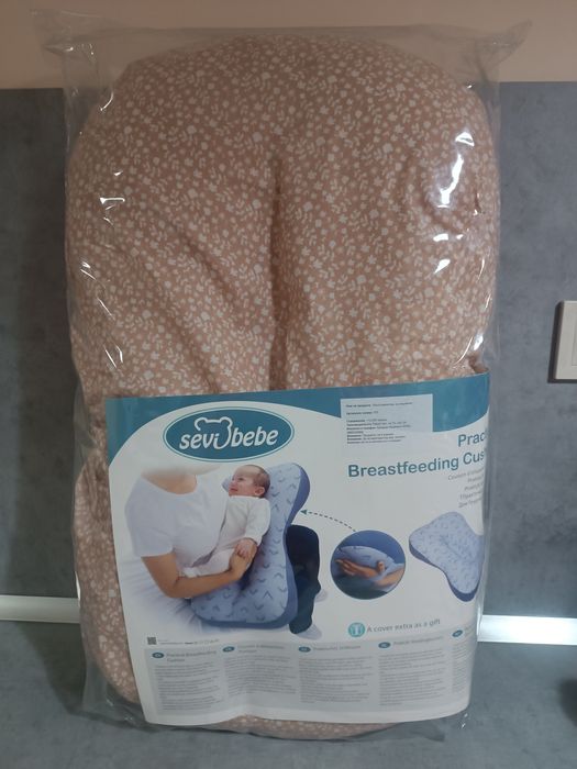 Възглавница за кърмене
