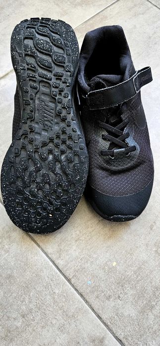 NIKE- спортни обувки REVOLUTION 6