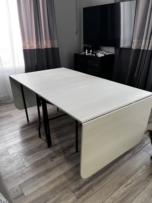 Стол трансформер (очень удобный)