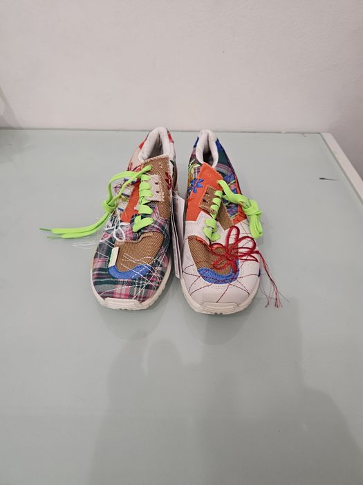 Pantofi sport si pantofi casual