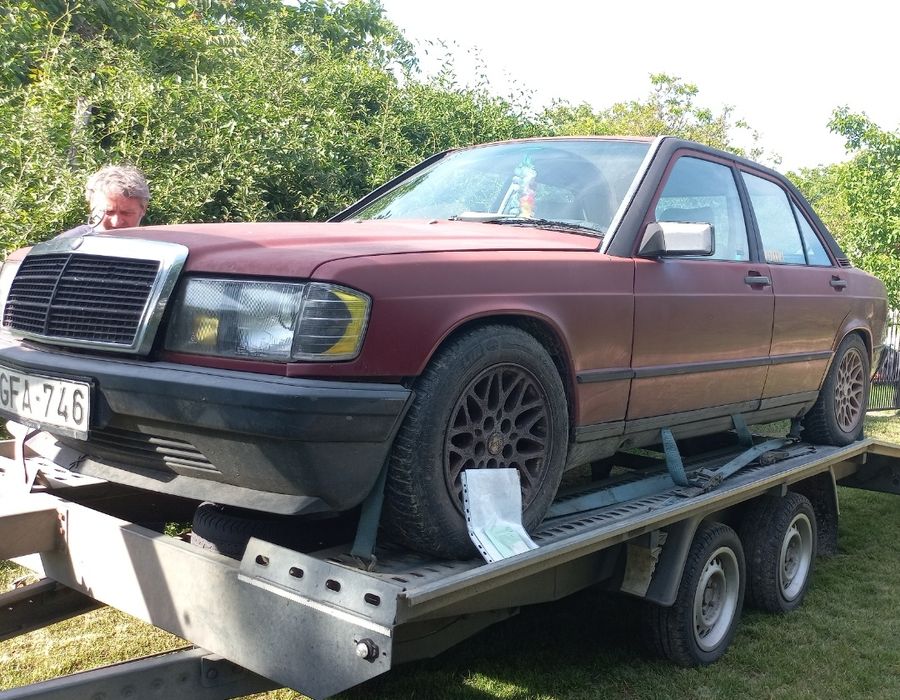 Orice  piese Mercedes 190E/190D W201