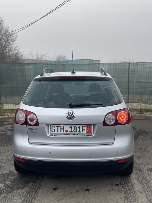 Vand VW Golf 5 Plus Cu carte service si km reali Germania