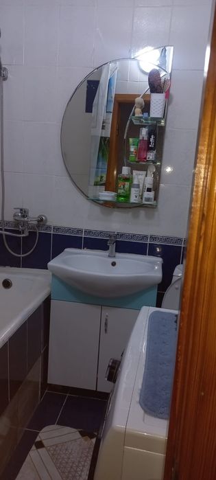 Продам 2 комнатную квартиру