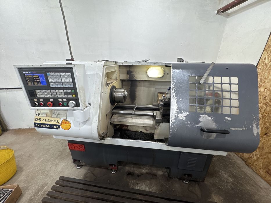 Станок токарный ЧПУ