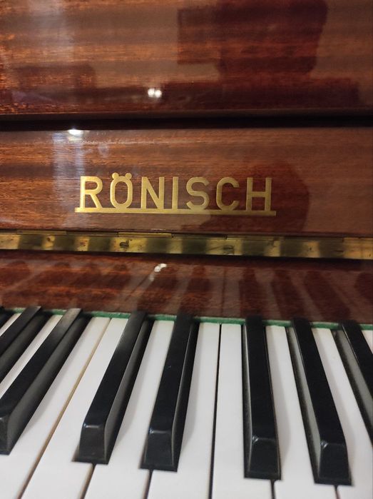 Немецкое пианино Ronisch
