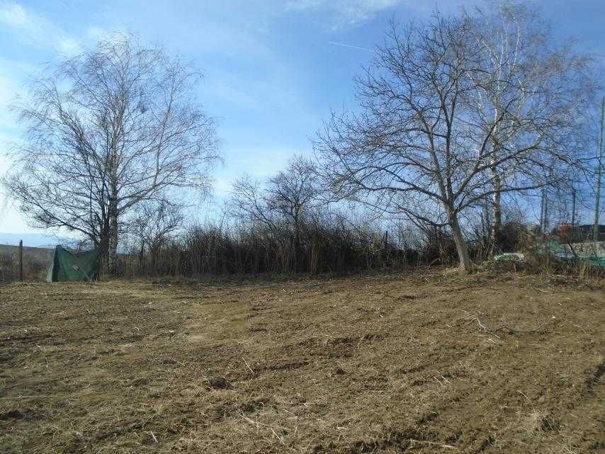 Продава се Парцел в Нови Искър - 900 кв.м за 92 €/кв.м - Снимка #3