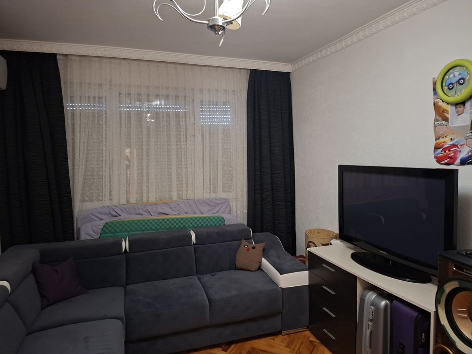 Продава 2ст тухлен , разширен апартамент