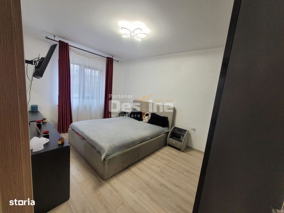 Casa LUNCA CETĂȚUII, 3 camere, decomandat, mansarda + parcare