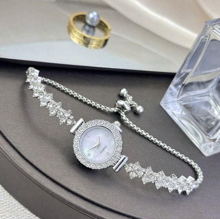 Елегантни дамски часовници НОВИ