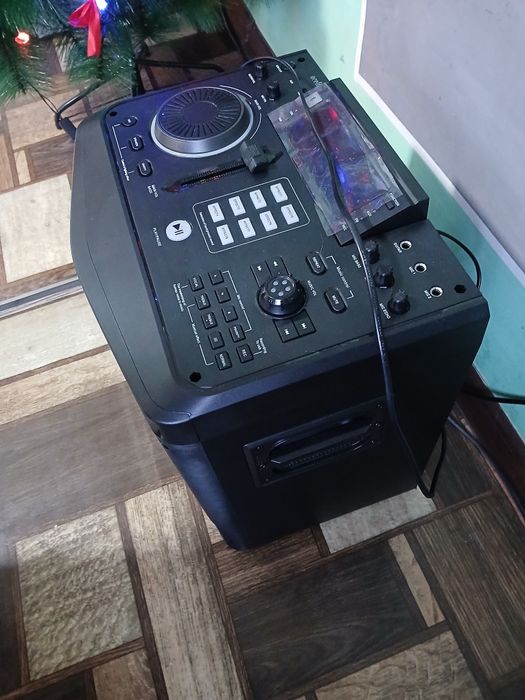 Акустическая колонка