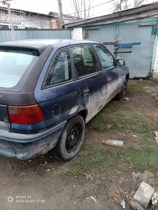 Продам 2 машины вместе Опель Астра ф