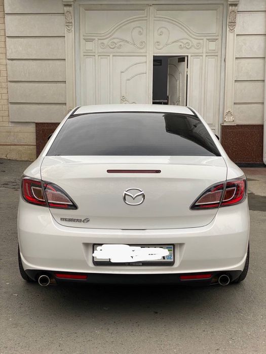 Sotiladi Mazda 6