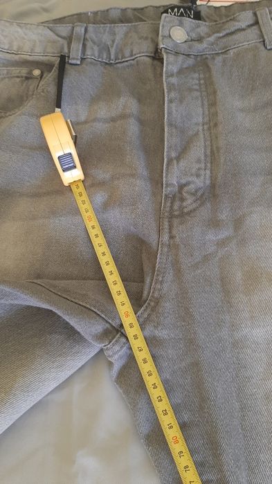 Blugi MAN bărbați inalti (2,08 m), talie 102 cm, crac 88 cm.