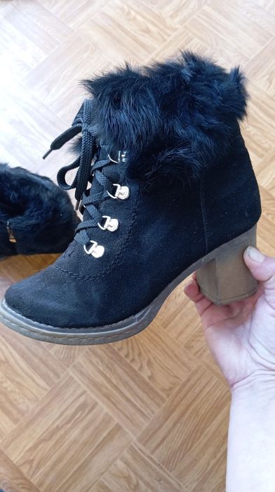 Обувь осенняя разная