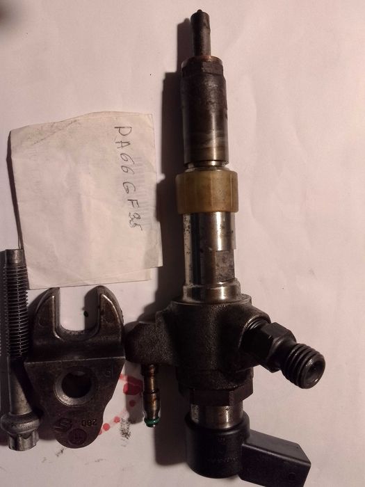 Дюзи пиезокристални за Пежо 5008