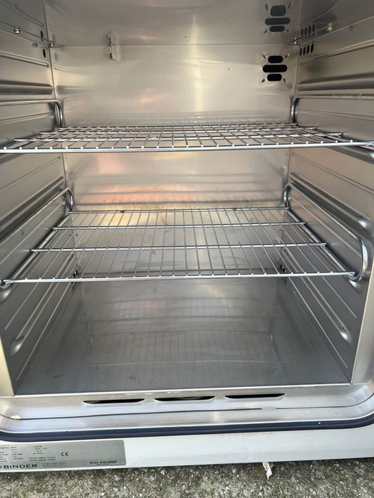 Etuvă Laborator BINDER ED 53 - Cuptor profesional (300°C)