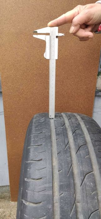 205 60 16 Continental летни гуми 4бр.