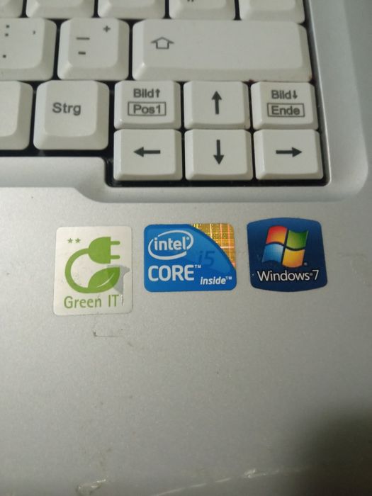 Лаптоп Sony Vaio и Fujitsu lifebook S710