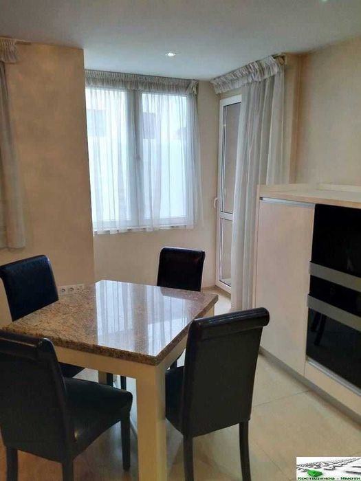 Дава се под наем Двустаен апартамент в Пловдив, Кършияка - 70 кв.м за 459 € - Снимка #1