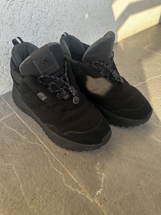 Ghete Adidas stare foarte buna