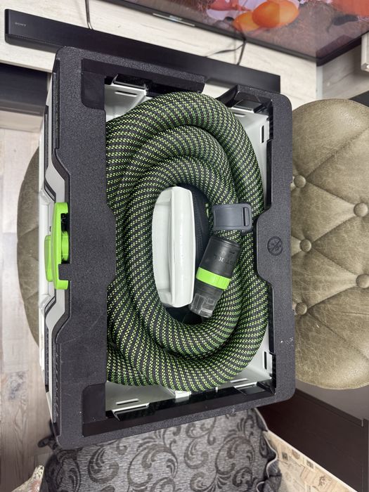 Акомулаторна Прахосмукачка Festool