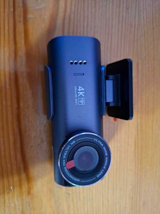 Автомобилна камера 4K UHD запис DVR с нощно виждане, вграден Wi-Fi, GPS