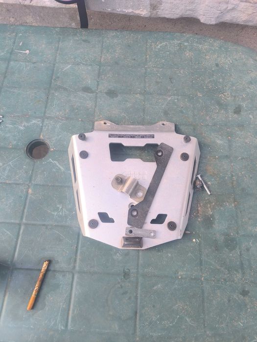 Куфар Гиви,за скутер или мотор