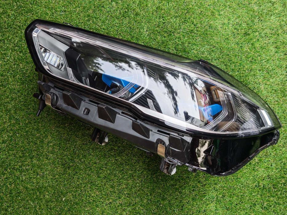 Фар за BMW X5 G05 X6 G06 Laser / БМВ Х5 Г05 Х6 Г06 Лазер