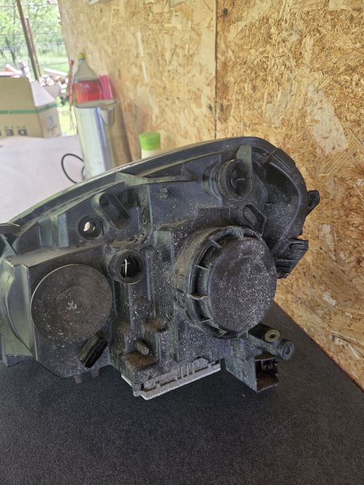 Faruri nissan qashqai