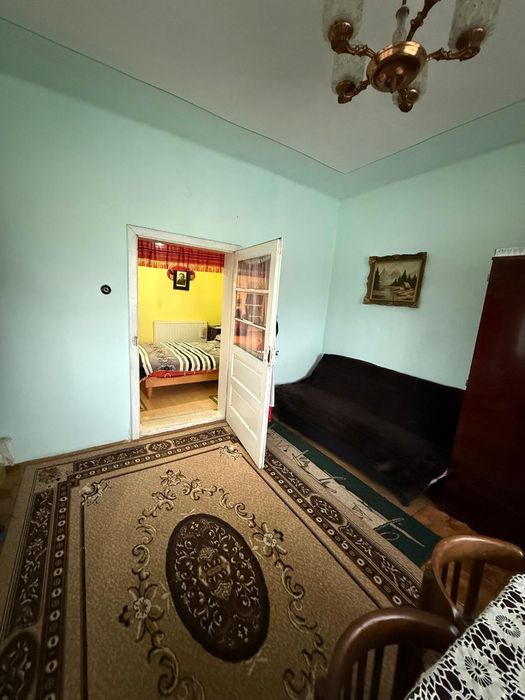 Vând Casa in Moresti