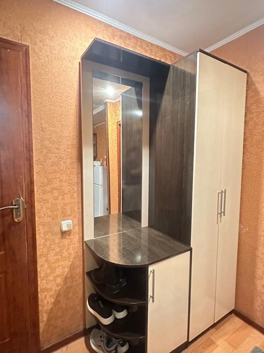 Прихожка шкаф подставка