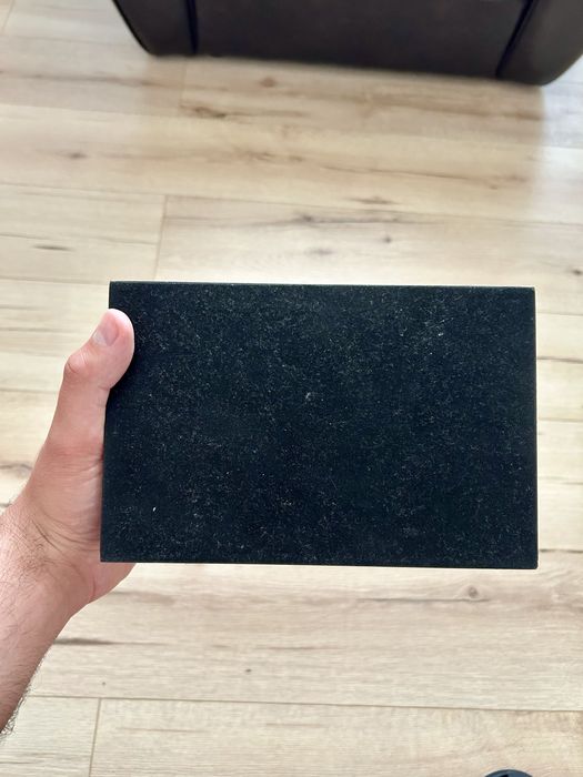 Humidor pentru trabucuri cu scrumieră inclusă, ghilotină si punch-cutter, din lemn de cedru spaniol