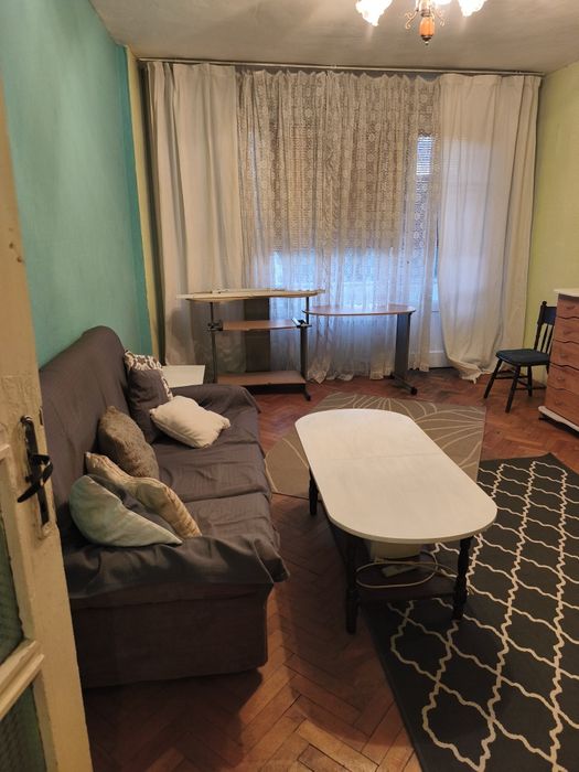 Дава се под наем Едностаен апартамент в Плевен, Идеален център - 48 кв.м за 180 € - Снимка #3