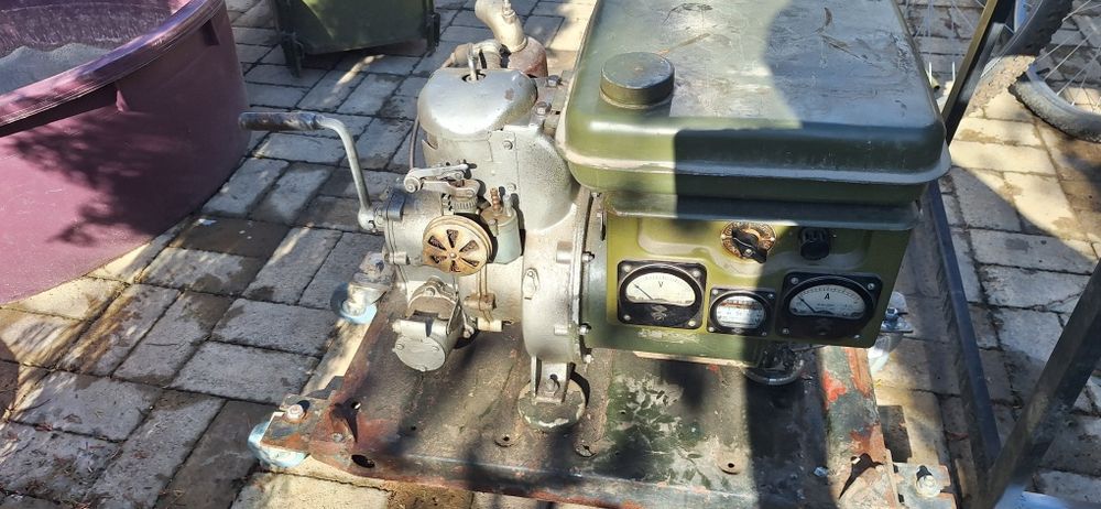 Generator electric AB4 - model vechi