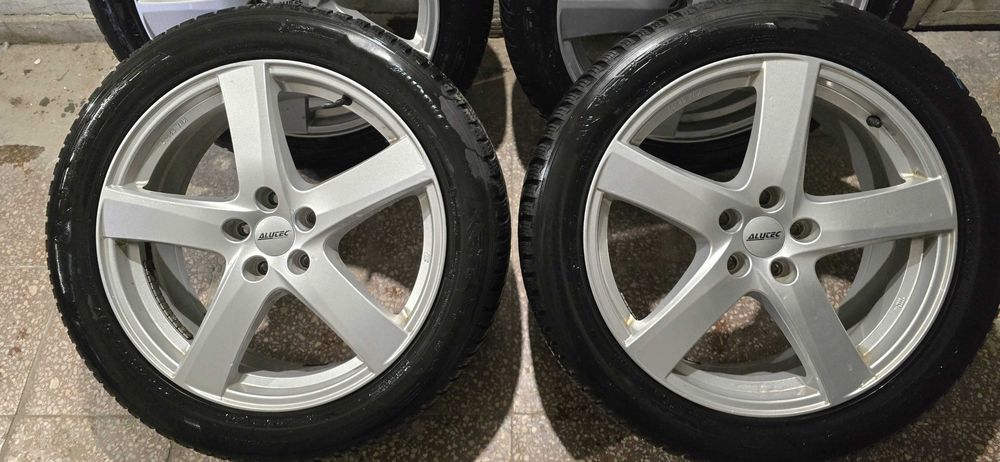 Джанти Alutec 7.5x19 5x114.3 67.1 със зимни гуми Hankook 235/50R19
