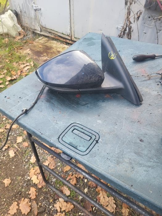 Дясно огледало за Шкода Октавия мк3 2015
