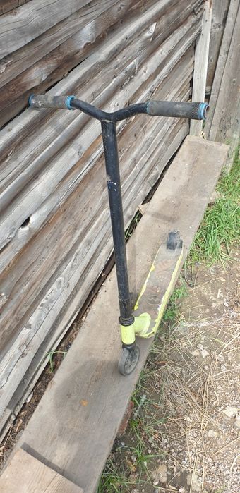 Продам трюковой самокат (металл, алюминий)