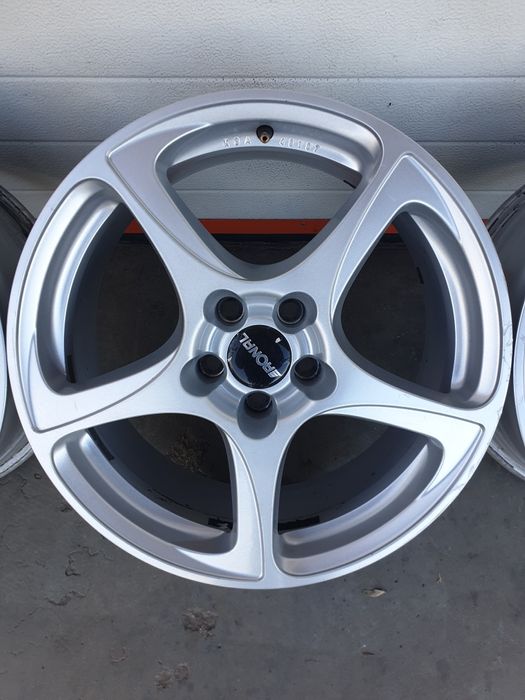 Джанти RONAL G. за VOLVO FORD PEUGEOT Citroen R18 5x108 ET45 8J