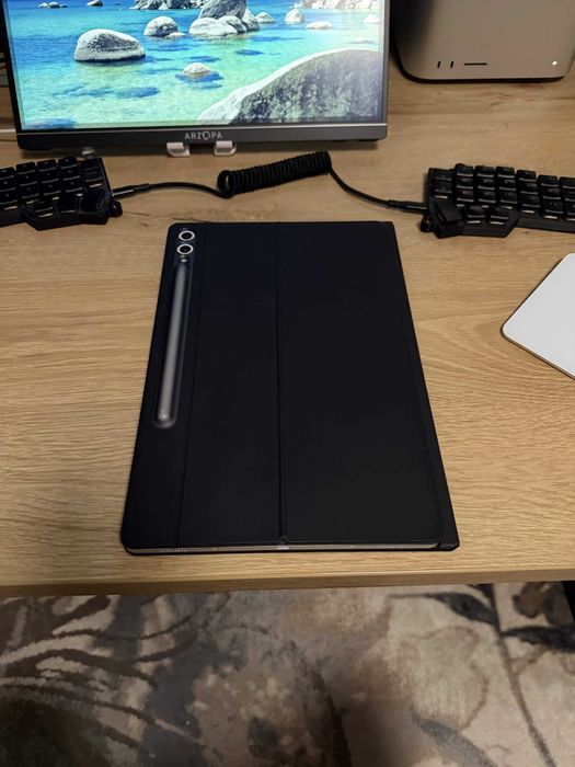 Samsung Galaxy Tab S10+ 256GB WiFi с калъф с клавиатура