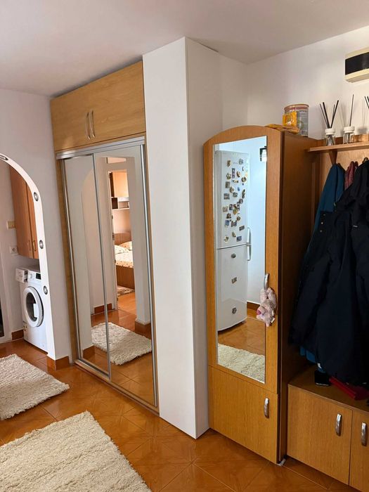 Apartament 2 camere decomandat