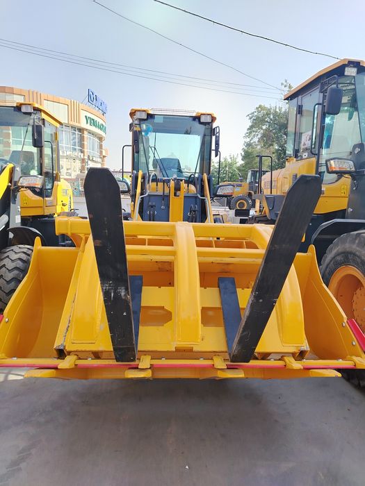 Мингю ZL936Z 
Koвуши 0,65 куб
Матори 58 kw 
78 oт кучи
Кутариш ба