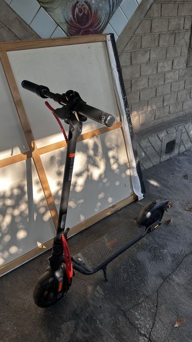 Электросамокат Ninebot Kickscooter F2